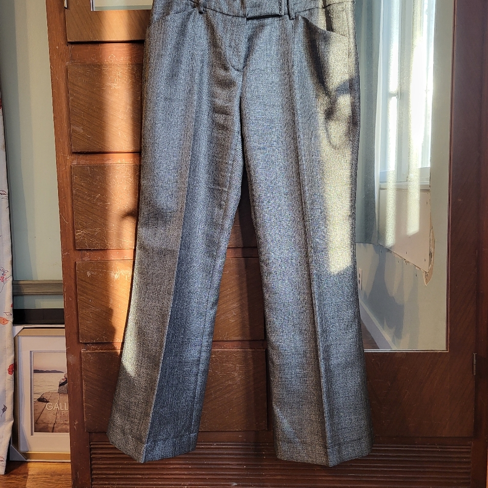 Dress pants. Black/Brown. Elie Tahari. Size 6.